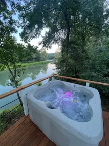 Cabin on the river, great views, swim access - Image 2