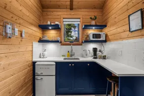 Hoggard Heritage Cabin - Image 4