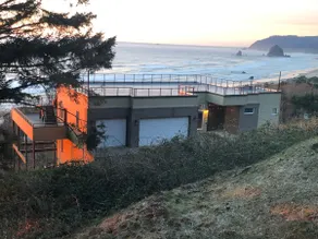 Cannon Beach Arch cape Luxury Vacation Home with Stunning Ocean View - Image 2