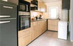 Bella casa a St Urbain con cucina - Image 4