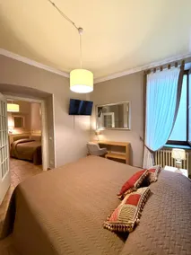 Orchid Superior Apartment in downtown Orvieto - Image 3