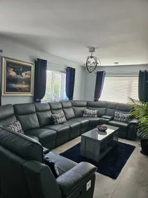 ELLIEMAY'S 4 BEDROOM SELFCATERING HOLIDAY HOME WITH 6 SEATER HOT TUB - Image 3