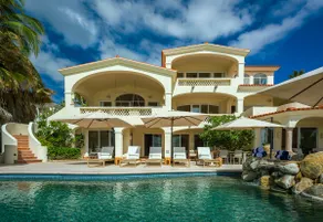 Edwards House Too Beach Front Palmilla Sur 5BR - Image 2