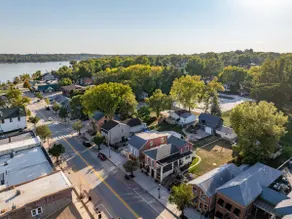 The LeClaire River Loft - Image 5