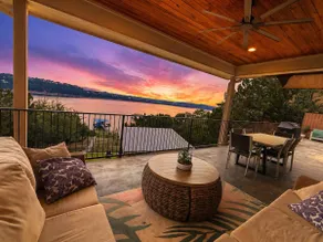 Lake Travis Waterfront | Private Dock | Swim Spa - Image 3