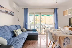 Perfect Getaway 100 meters from the sea, 2 Bedrooms - Image 4