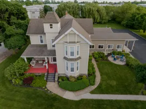 Pet-Friendly Victorian B&B by Lake Erie - Image 2