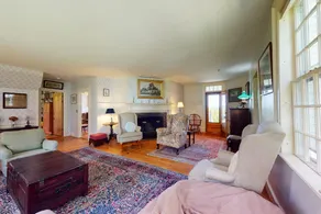 Historic 4BR Mountainview Dog Friendly | Patio - Image 5