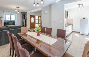 Schönes Haus in Brestovac mit Sauna - Image 5