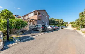 Traumhafte Wohnung in Mandre mit Meerblick - Image 2