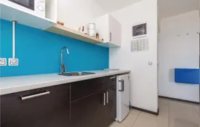 Traumhafte Wohnung in Mandre mit Meerblick - Image 4