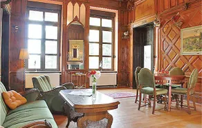 Poggelow Castle - Image 5