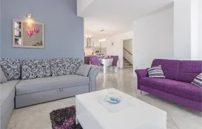 Cozy home in Pula with WiFi - Image 3