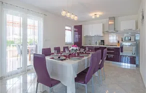 Cozy home in Pula with WiFi - Image 4