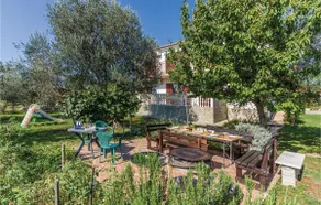 Bellissima casa con 6 camere da letto a. - Image 4