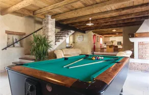 Luxurious home in Juricev Kal - Image 3