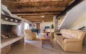 Luxurious home in Juricev Kal - Image 2