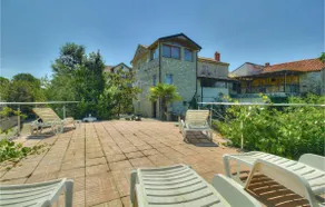 2 Bedroom Stunning Home In Kastel - Image 5