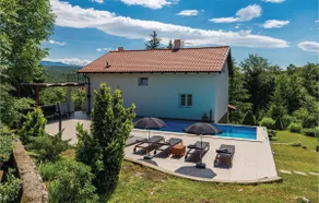 Pet friendly home in Jurdani - Image 2
