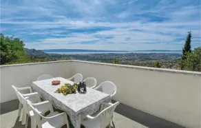 Gorgeous Home In Klis - Image 4