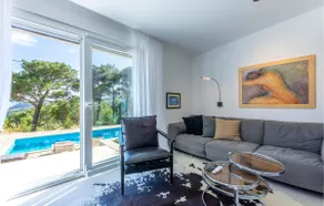 Gorgeous Home In Naklice - Image 5