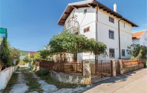 Apartment Pirovac Hrvatske Mladezi - Image 3