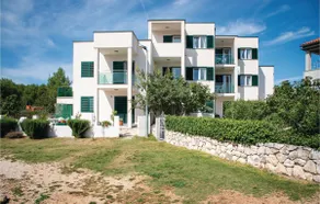 Lovely Home In Grebastica With House Sea View - Image 5