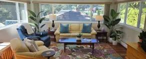 The Suite Spot is a lovely two bedroom suite in a quiet neighborhood - Image 3