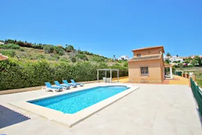 Marques - swimming pool & Mediterranean view - Image 2