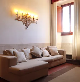 Villa La Scuola, Florence - Image 2