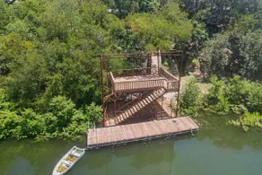 Peace Retreat Lake House - Sleeps 10 - Image 2