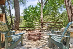 Peace Retreat Lake House - Sleeps 10 - Image 5