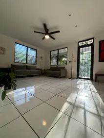 Ascend-Inn. Home in Bayamón - Image 3