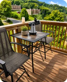 Come relax at 4900 feet (ski in/out) - Image 2
