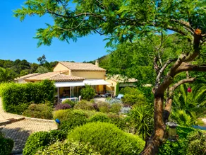 4-suite villa, pool, Gulf of Saint-Tropez - Image 2
