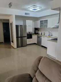 Luxury 4BR/3BA Apartment 1,400 sq. ft. (130 sqm) - Image 4