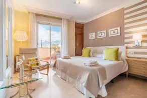 A bright apartment 10 minutes from the Center - Image 2