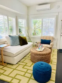 Soak up the Fresh Feel at a Light-filled Beach Bungalow - Image 2