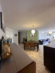 Best location & fully new furnished apartment - Image 4