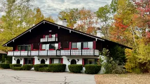 Kürzlich aktualisiert! Walk to Story Land !! Schöner Ort! WiFi / TV / AC und Pool !! - Image 3