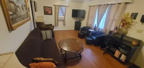 3 bdrm 1 story off 86/14 - Image 2