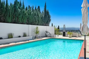 LA, Top of the Hills, Views, Pool, Private Suite - Image 4