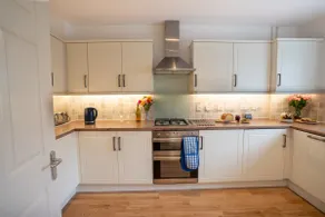 2 mins from Beach. Free Parking & Dog friendly - Image 2