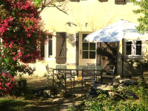 The Mas de la Capitelle in Uzès (100 m², 4 bedrooms) - Image 3