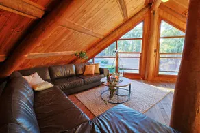 The Family Chalet - Image 2
