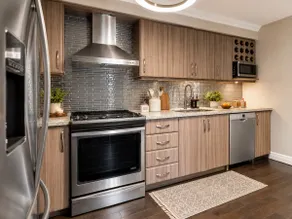Chic, Spacious Home You'll Love - Image 4
