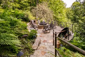 VIEWS! 100+MB WIFI! firepit, private, convenient - Image 4
