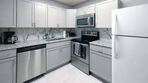 Cute and charming duplex - unit 1 - Image 4