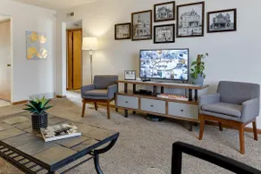Ett mycket rent hem med två sovrum med fantastiska bekvämligheter - Image 4