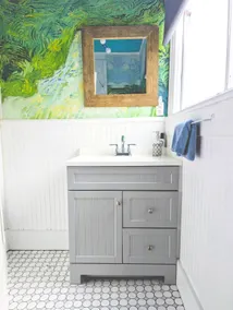 Artist-Curated Cottage Vibe - Image 4